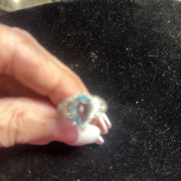 Beautiful December birthstone 925 sterling silver band - Picture 3 of 4